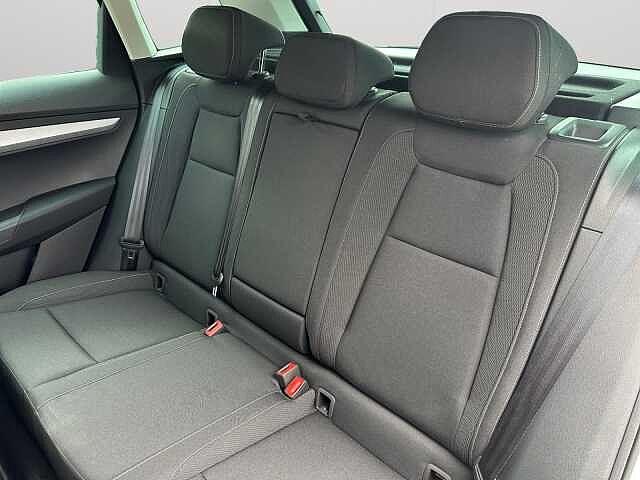 SKODA Karoq 1.5 TSI ACT DSG Executive