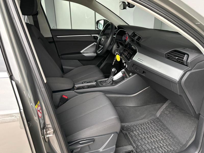 Audi Q3 35 1.5 tfsi Business Advanced s-tronic