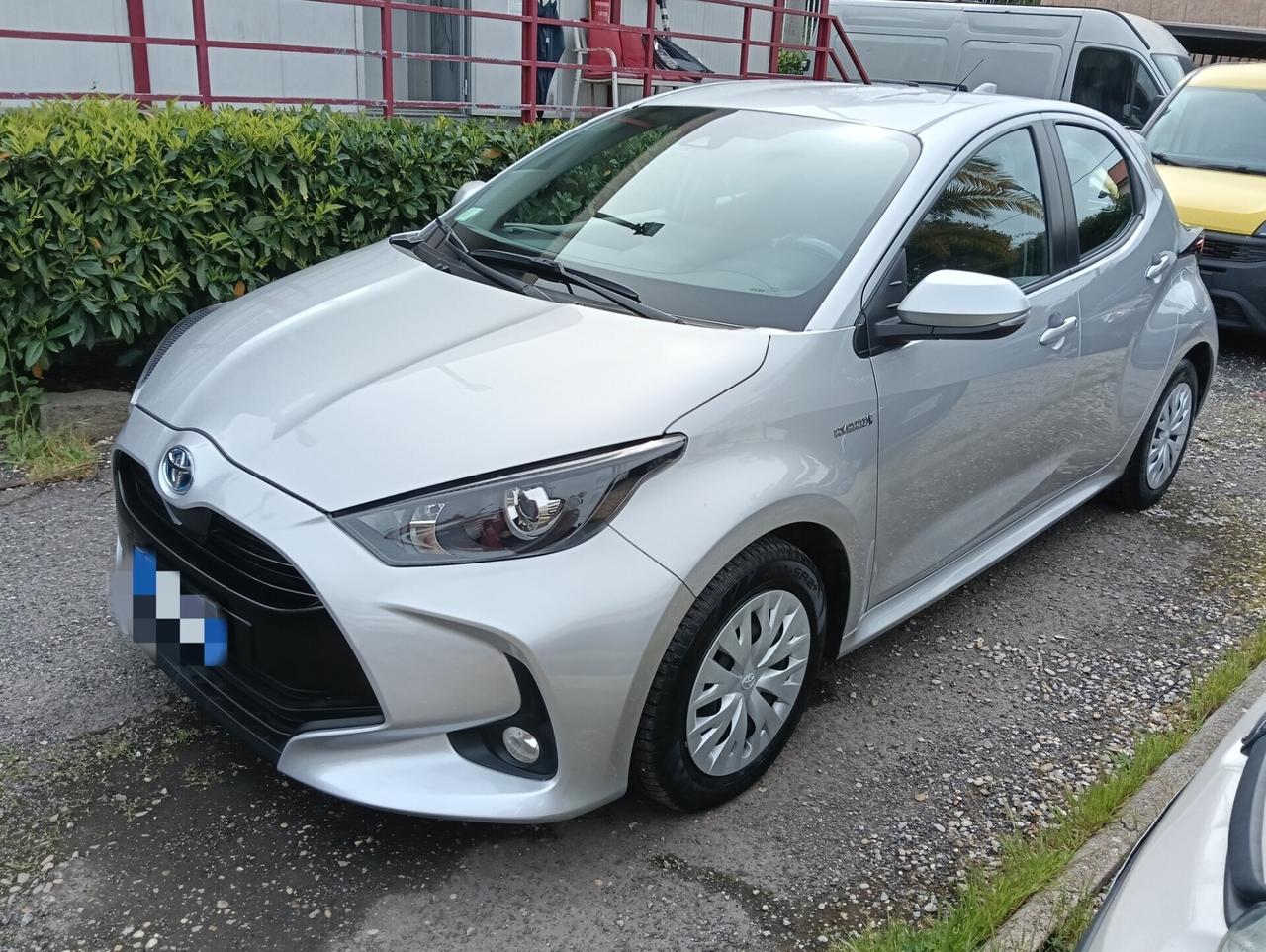 Toyota Yaris 1.5 Hybrid 5 porte Trend