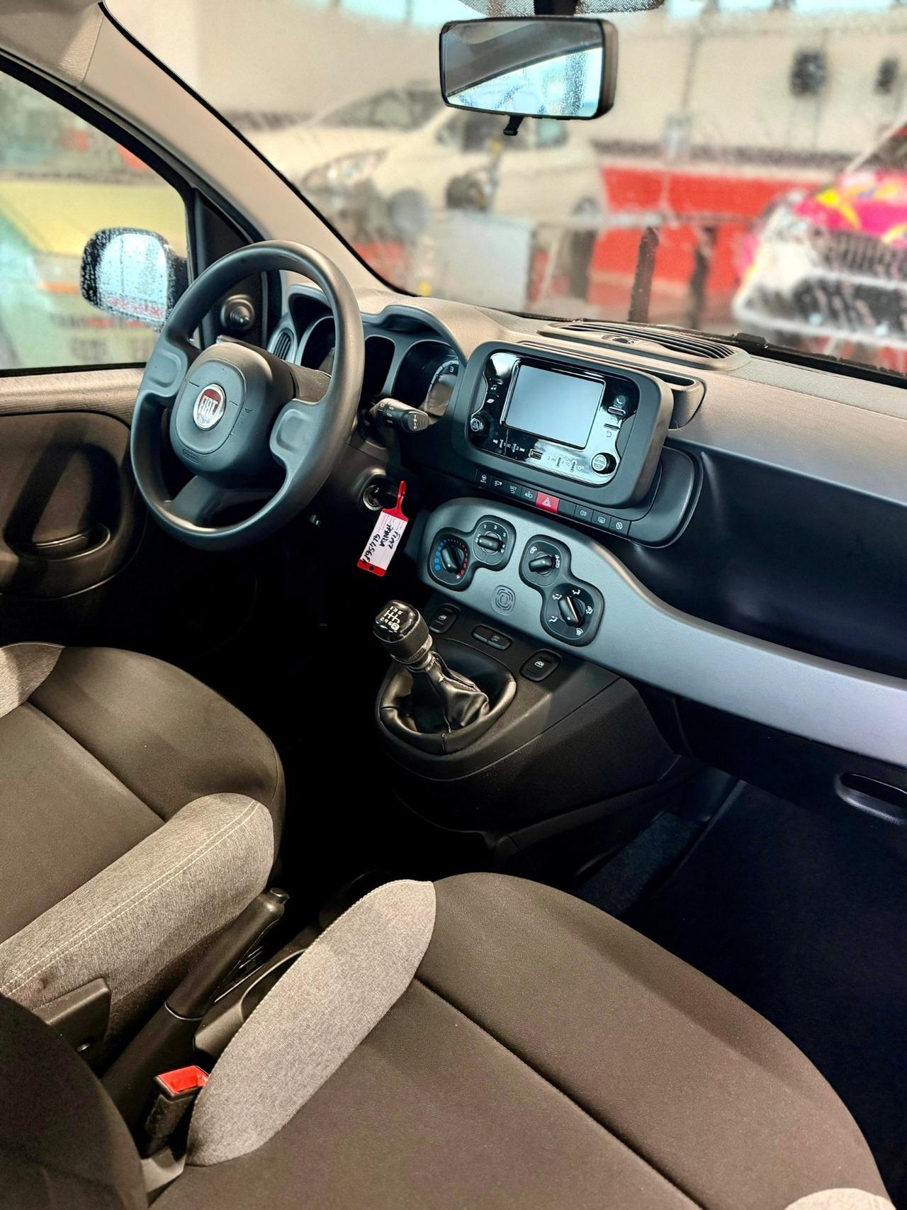 Fiat Panda 1.0 FireFly S&S Hybrid Red