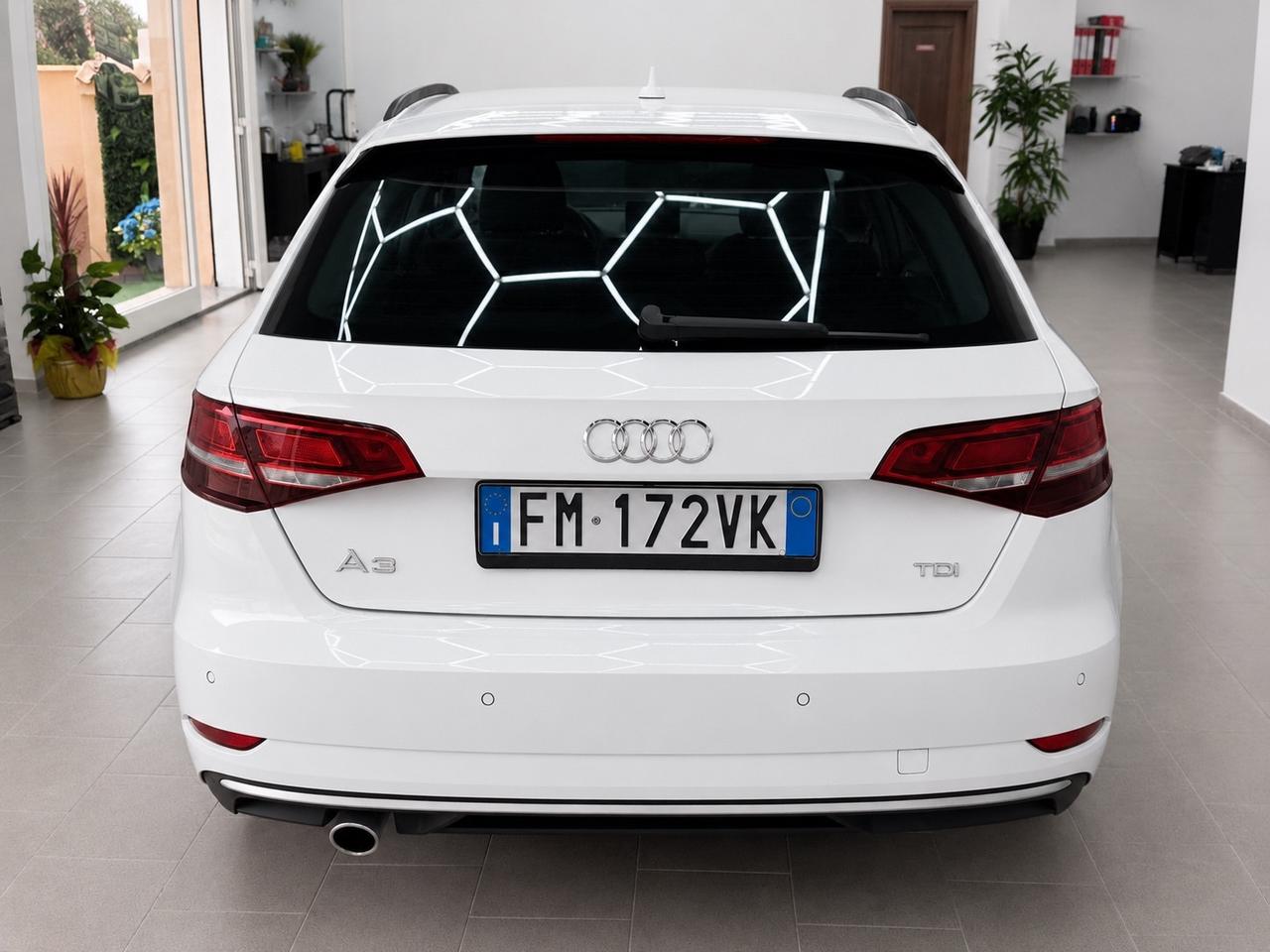 Audi A3 1.6 TDI 116 CV S tronic Sport