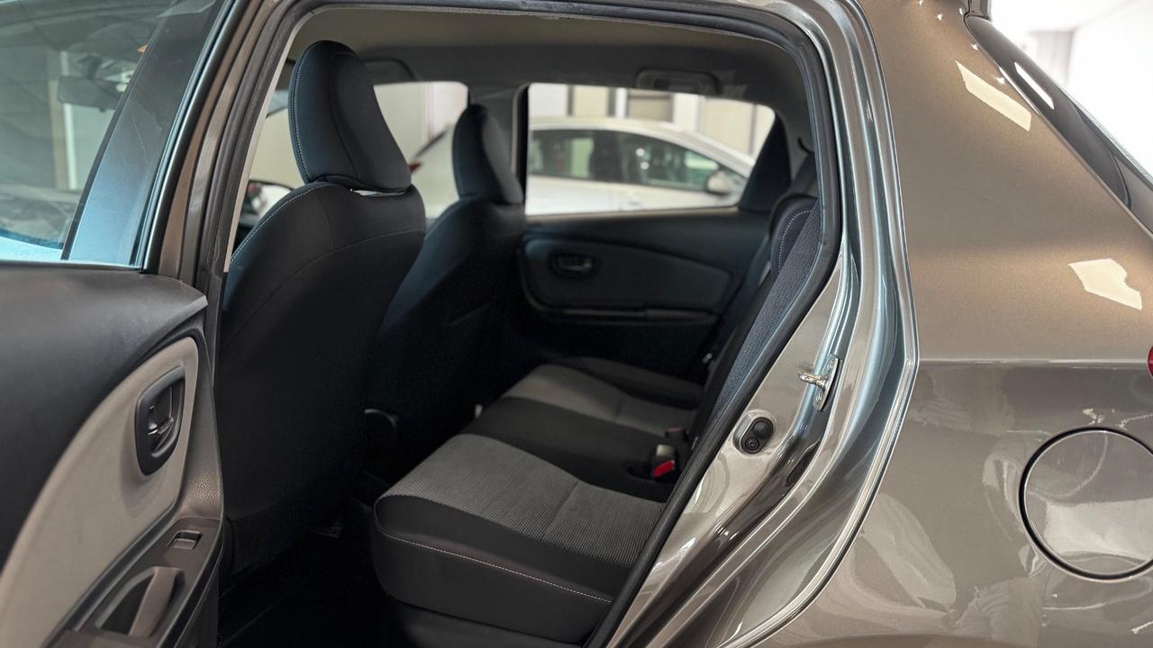 Toyota Yaris 1.5 Hybrid 5 porte Active