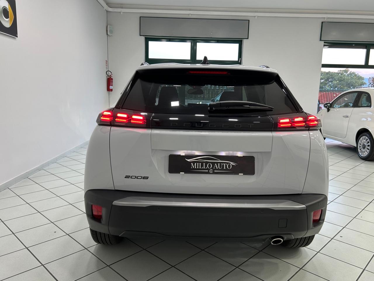 Peugeot 2008 BlueHDi 130 EAT8 Allure PROMO