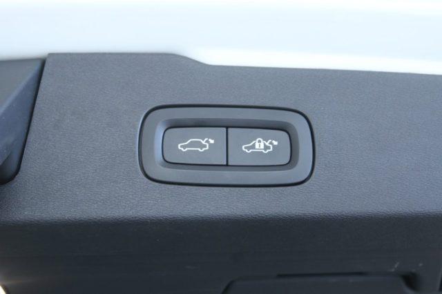 VOLVO V60 D4 Geartronic Inscription Full LED/Cerchi 19''