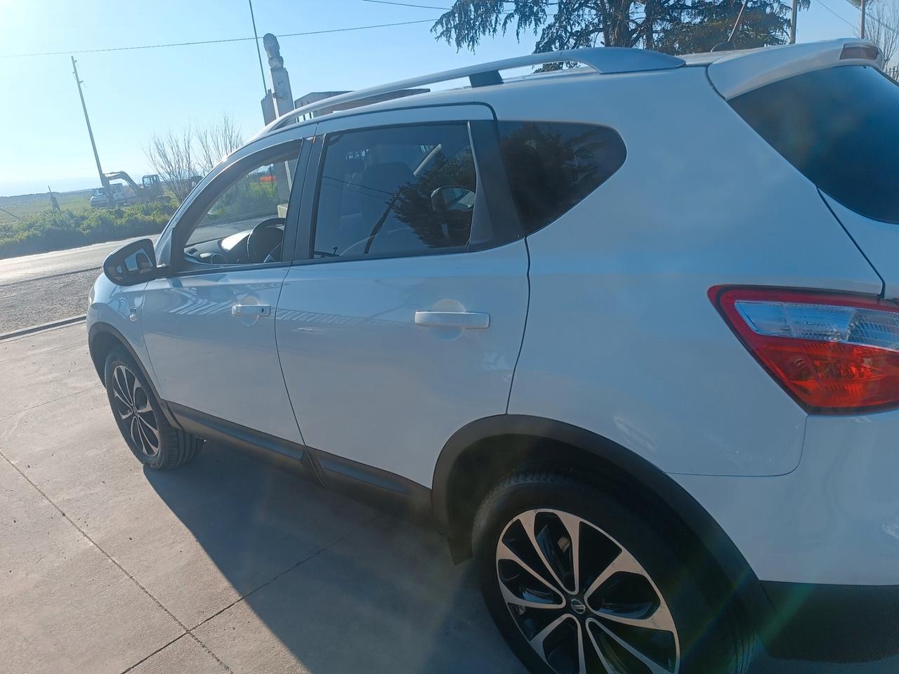 Nissan Qashqai 1.6 dCi DPF Tekna