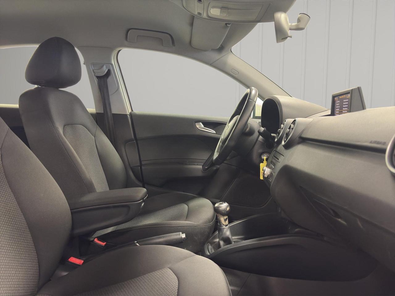 Audi A1 Sportback 1.6 tdi Ambition 90cv