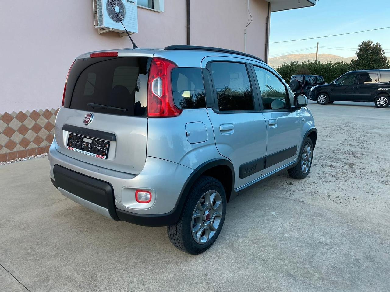 2015 FIAT PANDA 4X4