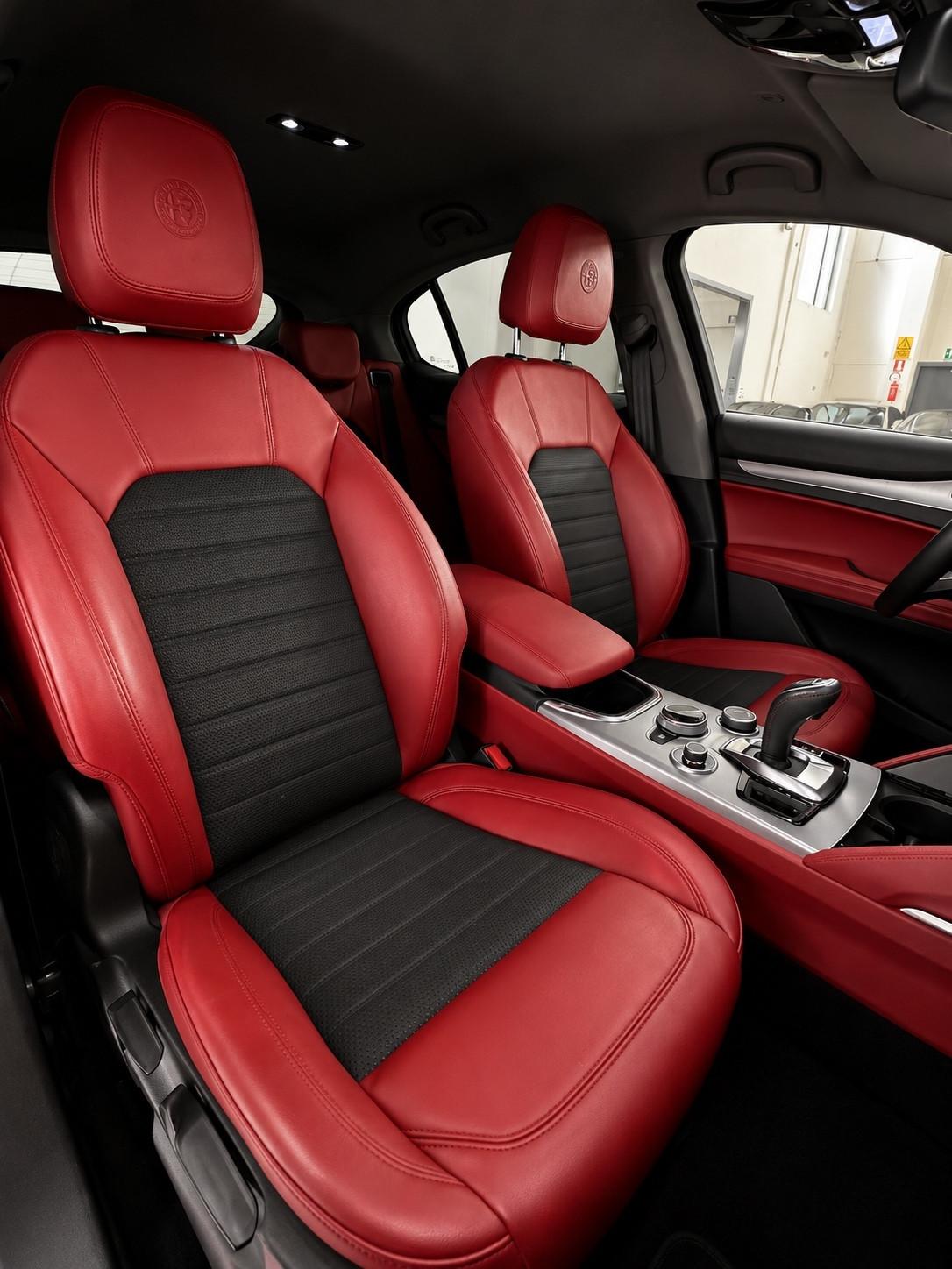 Alfa Romeo Stelvio 2.2 Turbodiesel 190 CV AT8 Q4 Sprint