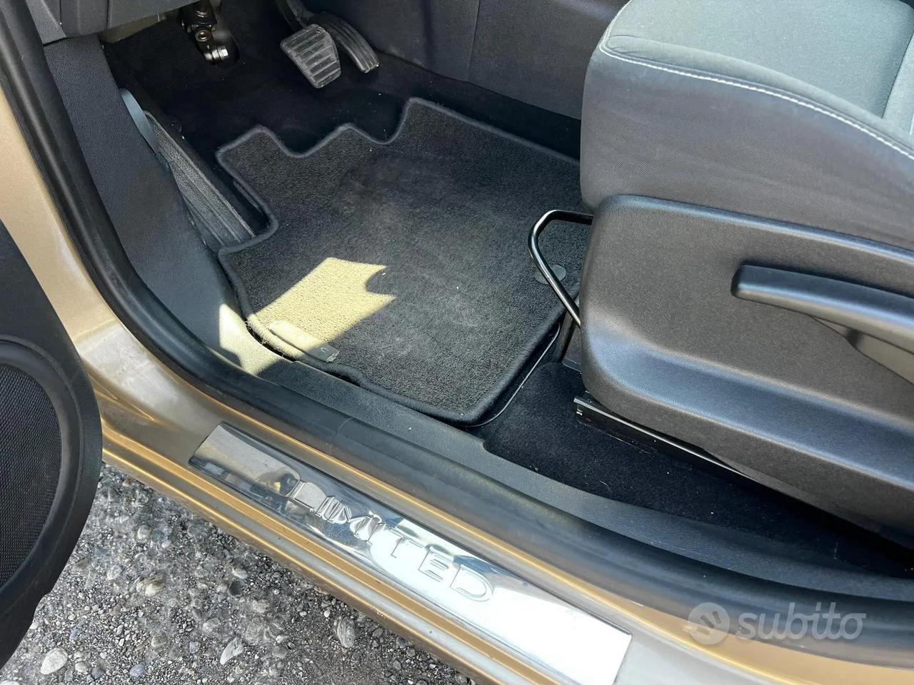 RENAULT SCENIC CAMBIO AUTOMATICO 12 MESI GARANZIA