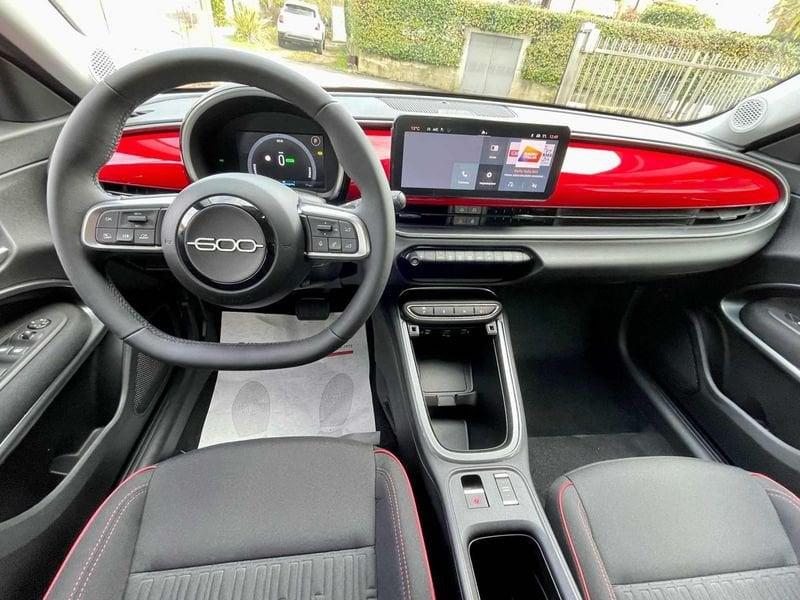 FIAT 600e 54 KWH Red - KM0
