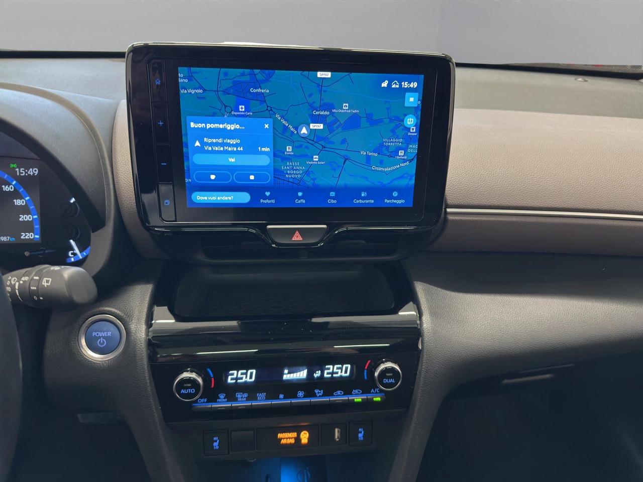 Toyota Yaris Cross 1.5h Lounge fwd 116cv e-cvt