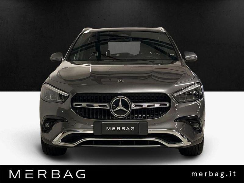 Mercedes-Benz GLA 180 d Automatic Business Extra