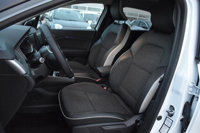 RENAULT Captur Mild Hybrid 140 CV Intens