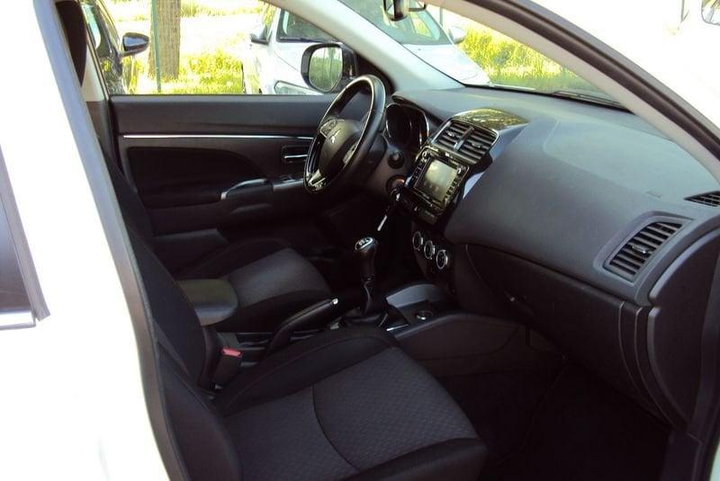 Mitsubishi ASX 1.6 Instyle Navi 2WD ** GPL **