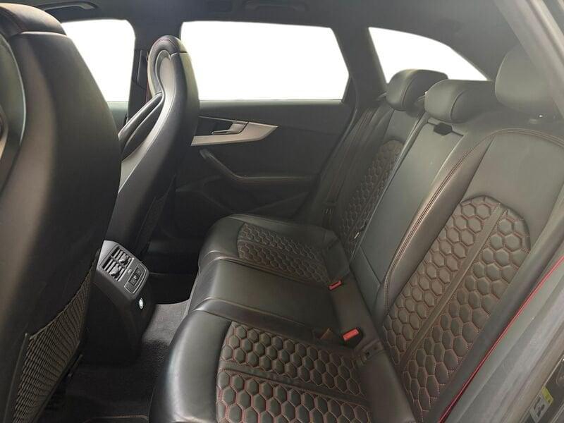 Audi A4 RS 4 Avant