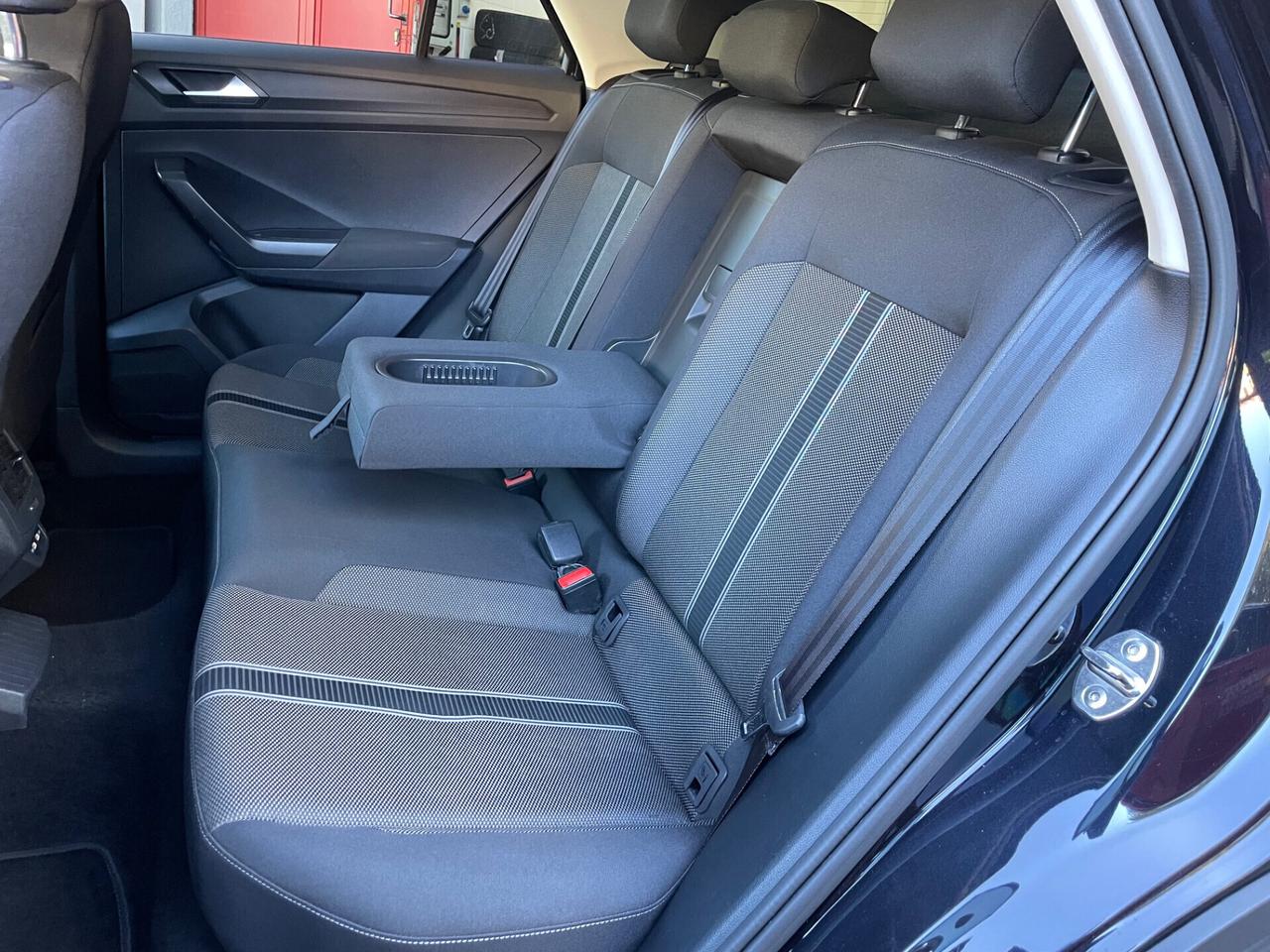 Volkswagen T-Roc 1.0 tsi Style 110cv ok neop. GARANZIA