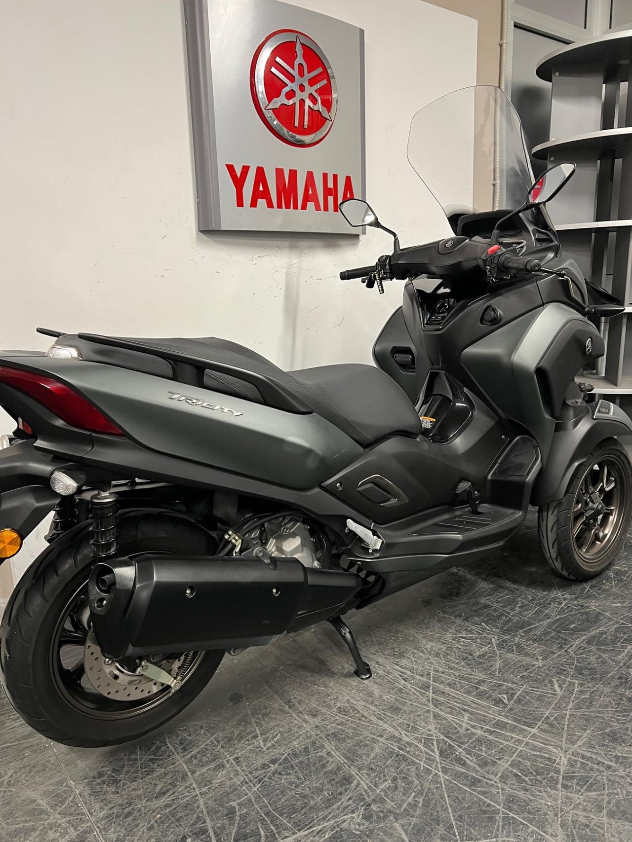 Yamaha Tricity 300