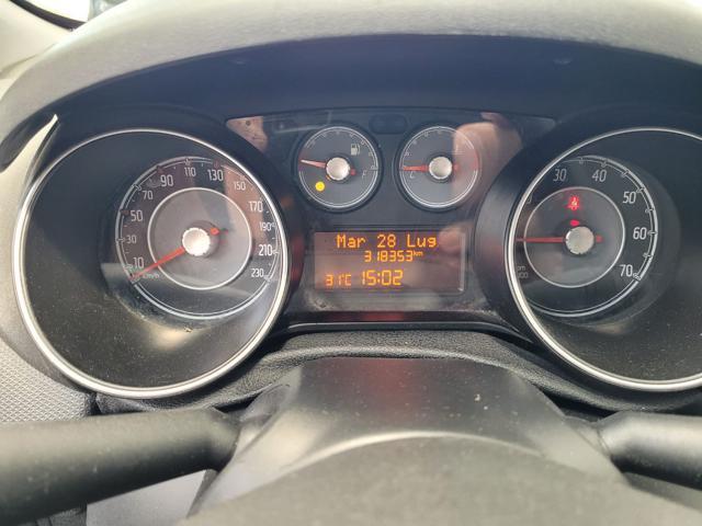 FIAT Punto 1.2 8V 5 porte Street