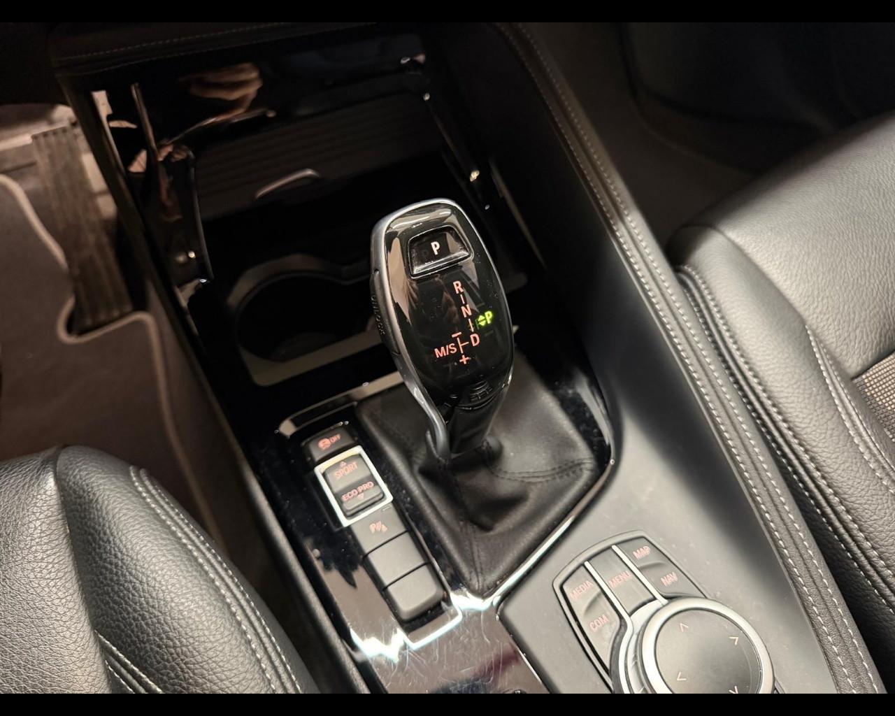 BMW X1 (F48) - X1 sDrive18d xLine