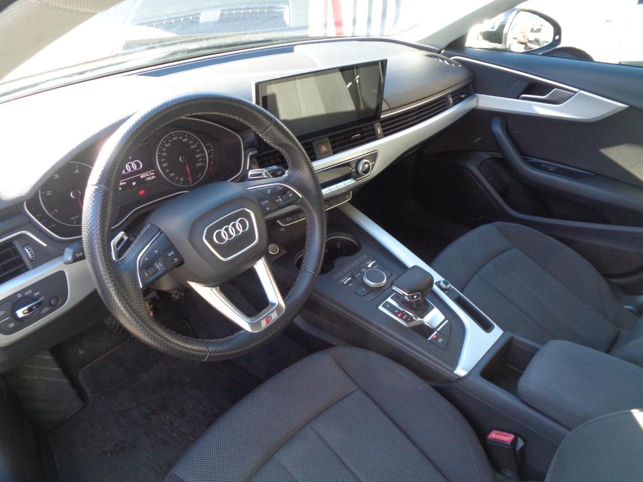Audi A4 2.0 TDI 122 CV S tronic Business