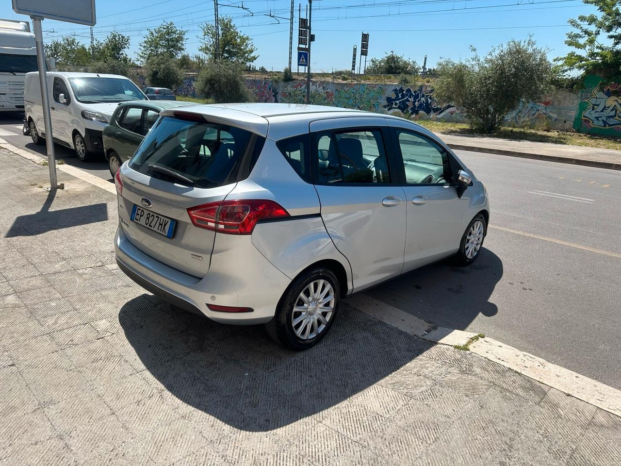Ford B-Max 1.6 TDCi 95 CV Individual