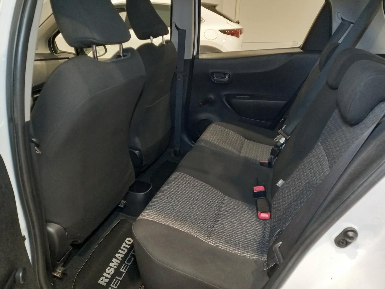 Toyota Yaris 1.0 5 porte Lounge 60.000 Km