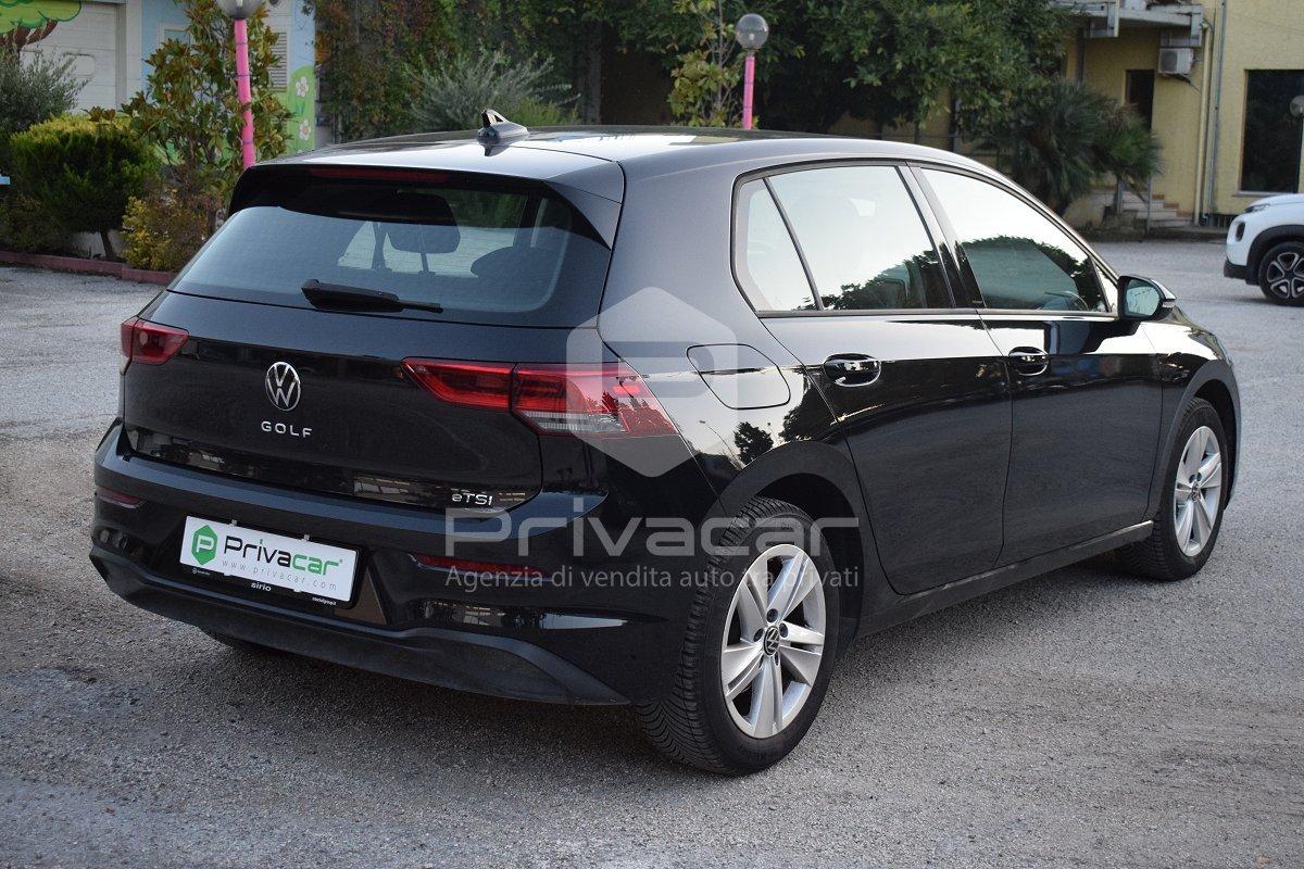 VOLKSWAGEN Golf 1.0 eTSI EVO DSG Life