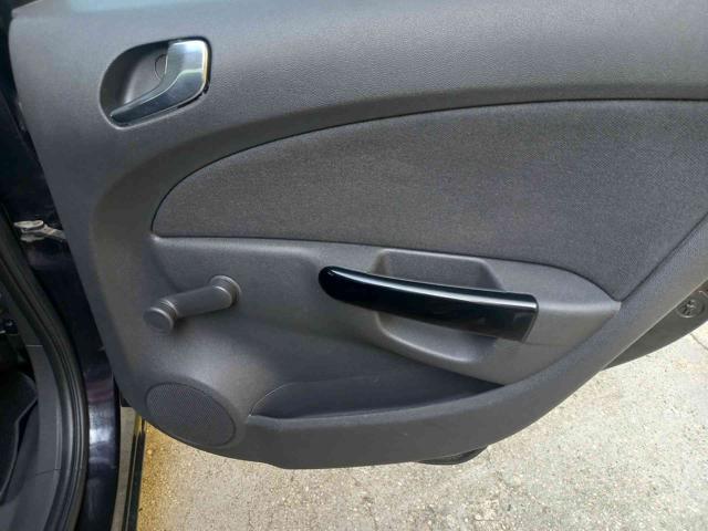 OPEL Corsa 1.2 5 porte Edition ok neopatentati