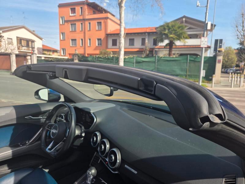 Audi TT ROADSTER S-LINE S-TRONIC