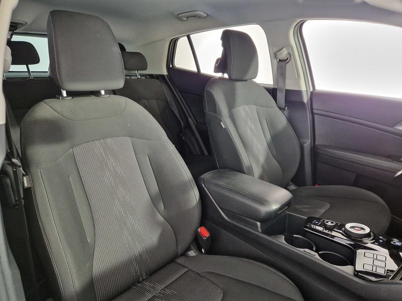 KIA SPORTAGE 1.6 CRDI MHEV STYLE 2WD DCT