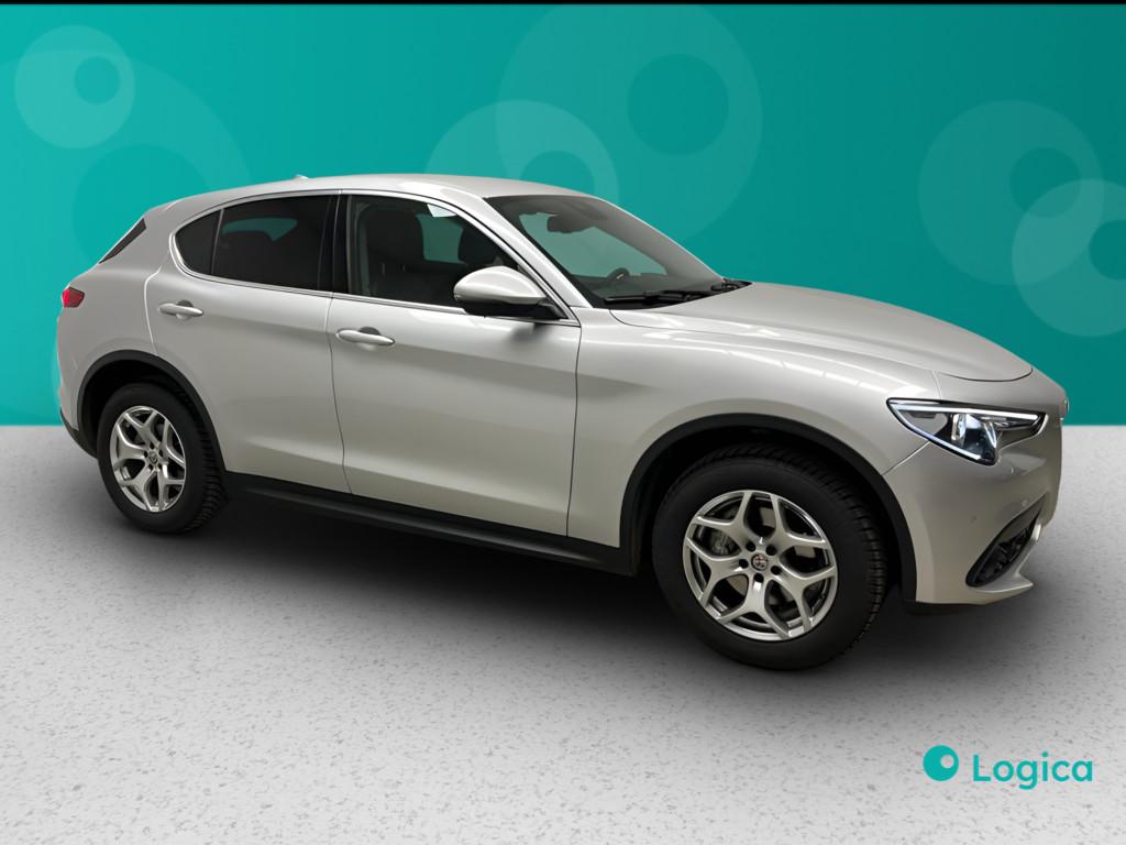 ALFA ROMEO Stelvio 2017 - Stelvio 2.2 t Executive Q4 210cv auto my19