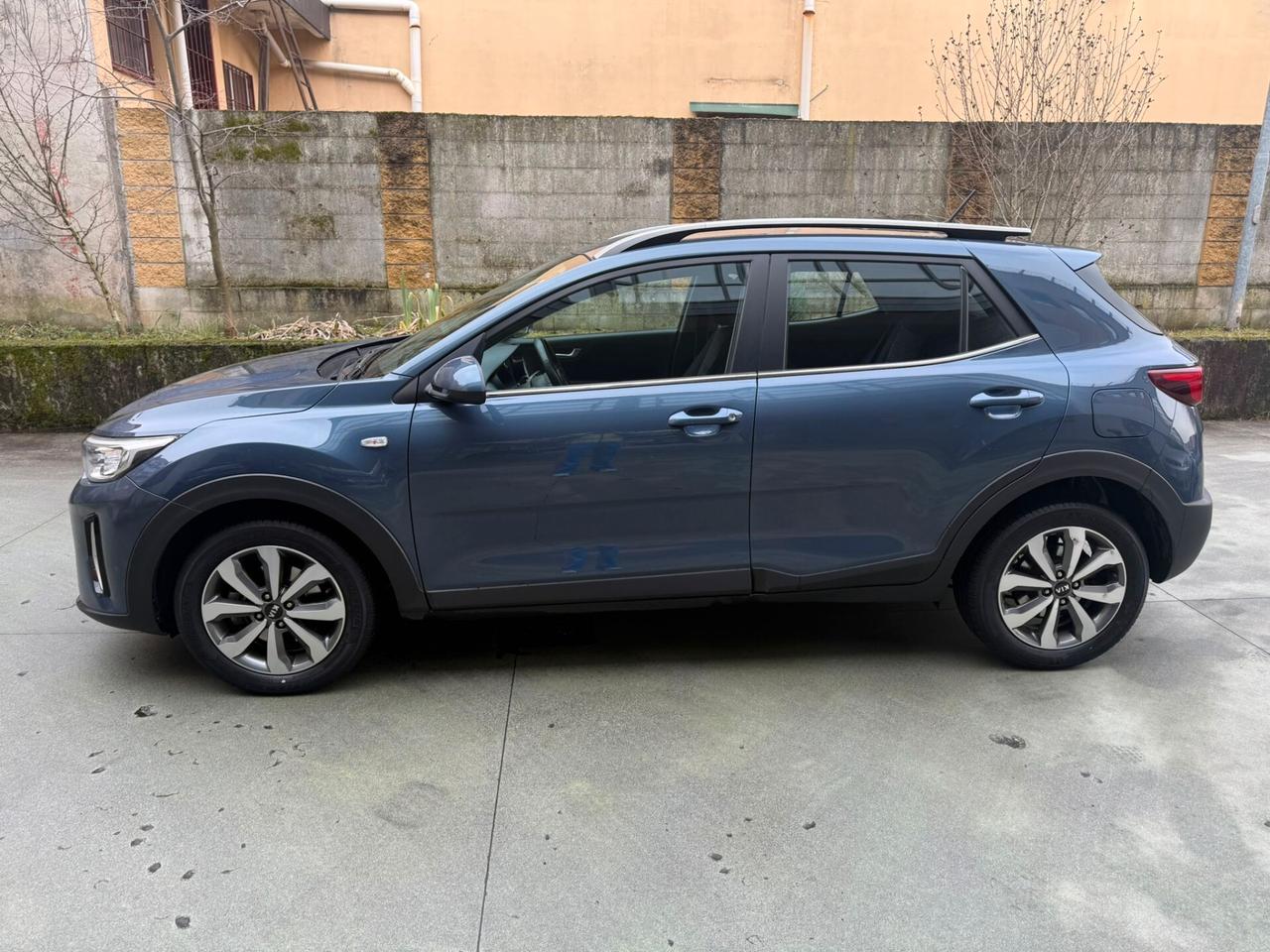 Kia Stonic 1.0 T-GDi 100 CV MHEV iMT Style