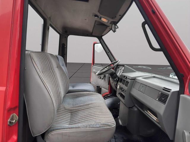 IVECO Daily 35.8 2.5D CASSONE FISSO SUPER LUNGO 4.30-BENTENUTO