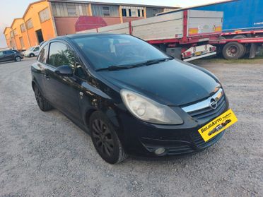 Opel Corsa 2011---1.2 Benzina Neopatentati