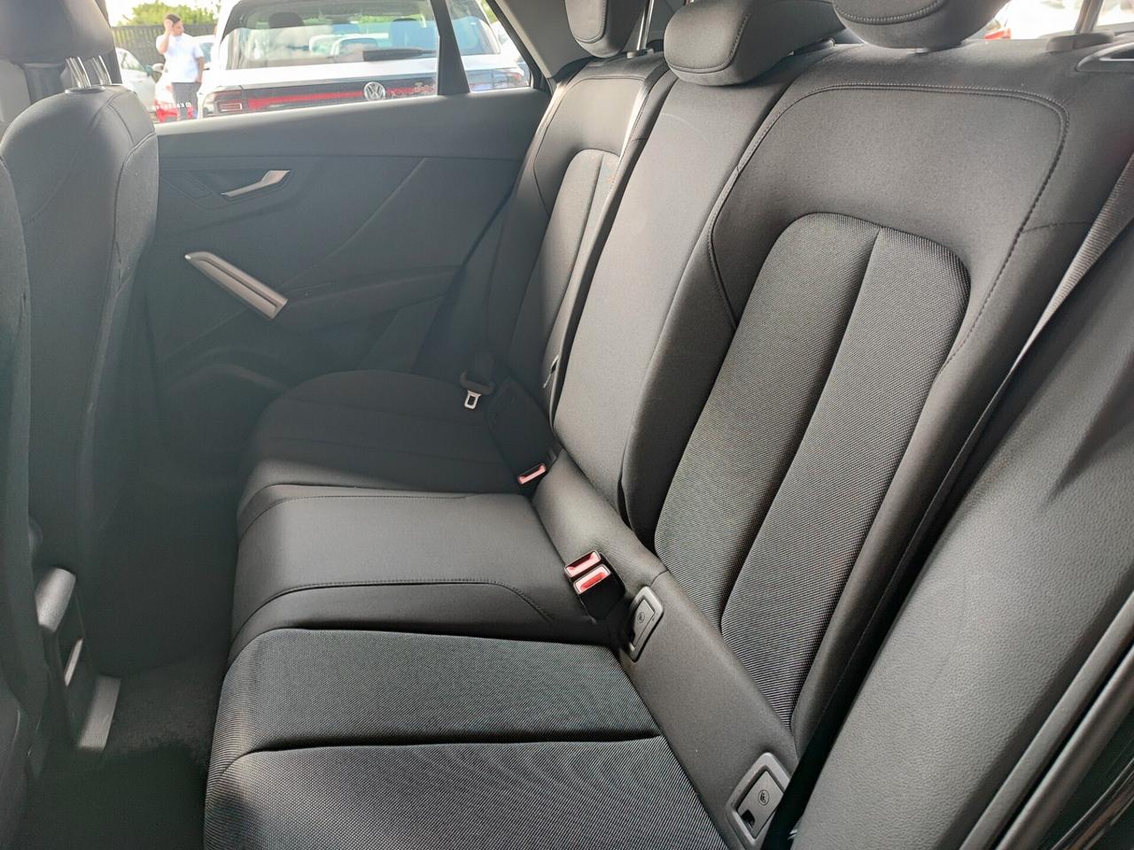 Audi Q2 30 TDI Business Design