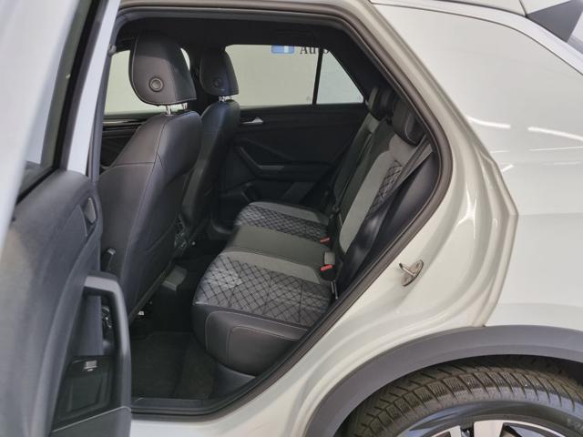VOLKSWAGEN T-Roc 1.5 TSI ACT DSG R-Line