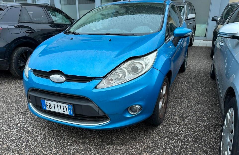 Ford Fiesta 1.6 TDCi 90CV Titanium