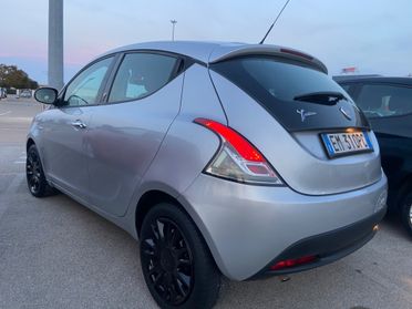 Lancia Ypsilon 1.2 69 CV GARANZIA 12 Perfetta