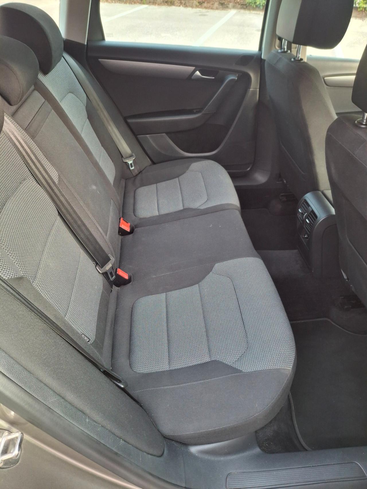 Volkswagen Passat 2.0 TDI DSG Comfortline BM.Tech.