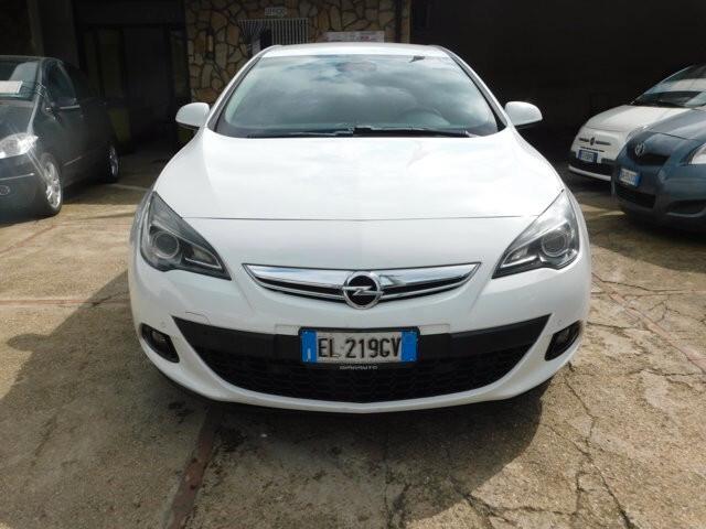 Opel Astra GTC 1.4 Turbo 120CV S&S 3 porte Cosmo