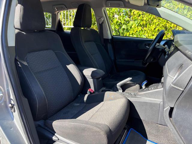 TOYOTA Auris 1.8 Hybrid Executive - UNIOPRO