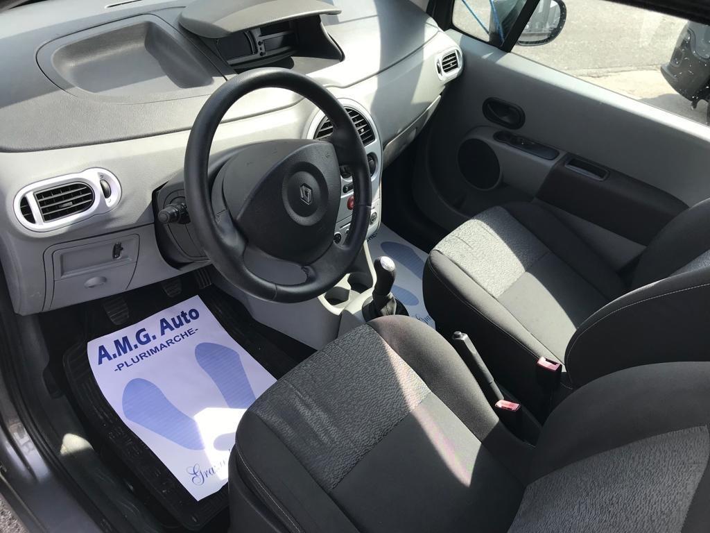 Renault Modus 1.2 16V Yahoo! 75 CV 55 KW auto pari al nuovo