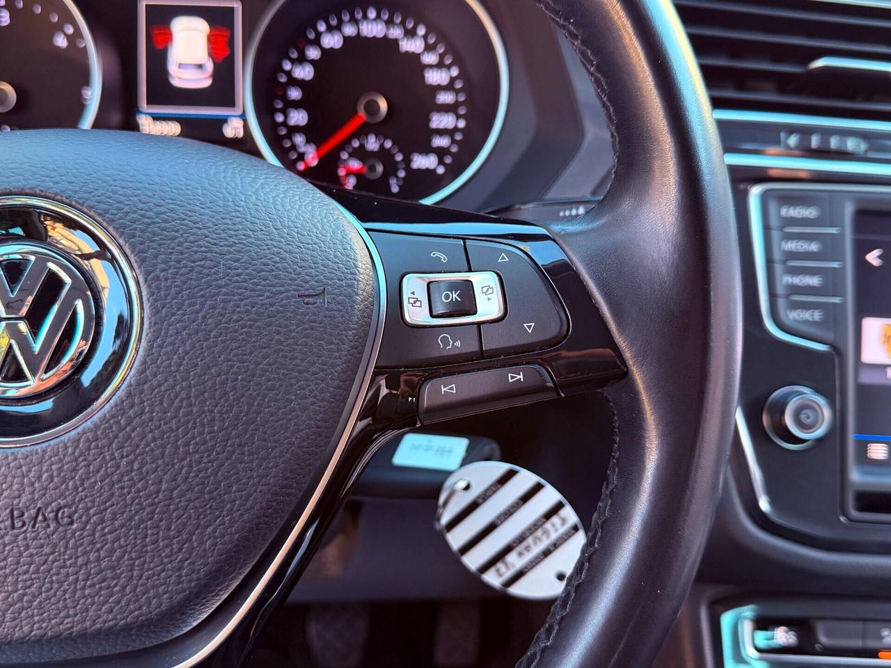 Volkswagen Tiguan 1.6 TDI 116CV CARPLAY - 2017
