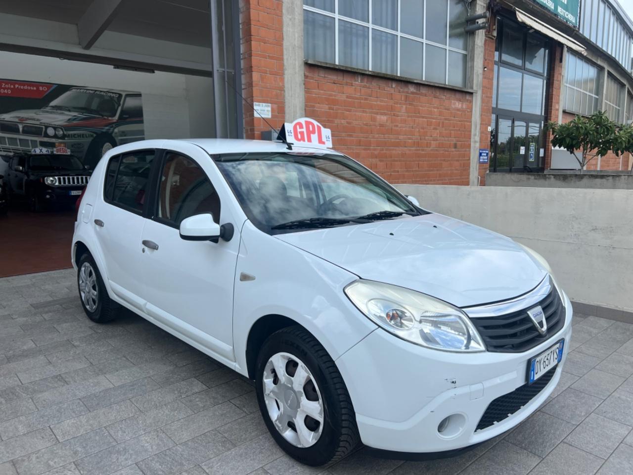 Dacia Sandero 1.4 8V GPL