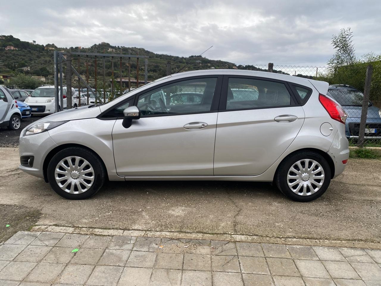 Ford Fiesta 1.5 TDCi 75CV 5 porte