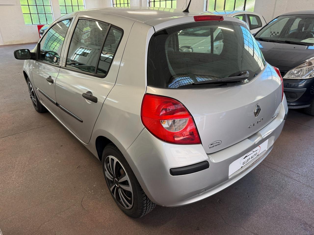 Renault Clio 1.2 OK NEOPATENTATI - UNIPROPR.