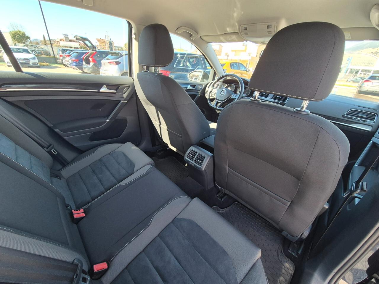 Volkswagen Golf 1.6 TDI 5p. Trendline BlueMotion Technology