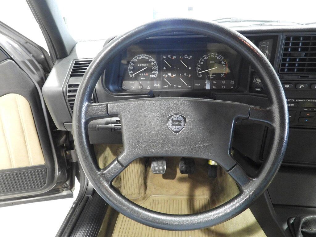 Lancia Thema Berlina 2.0 Turbo IE