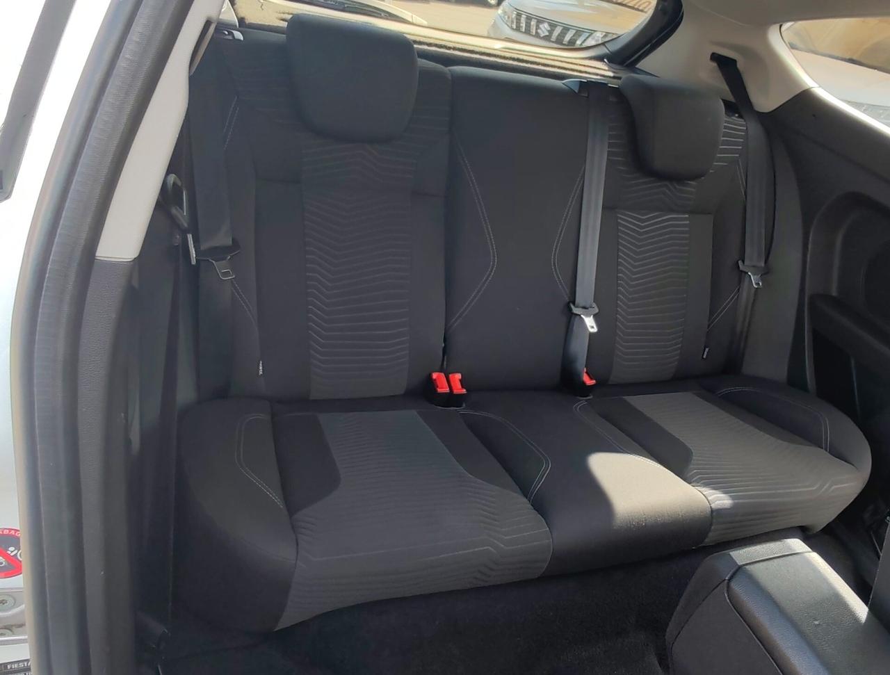 Ford Fiesta 1.6 TDCi 95CV 3 porte Individual