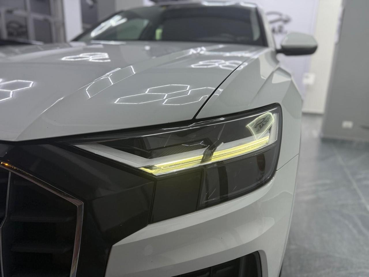 Audi Q8 SUV 45 TDI quattro tiptronic S line edition